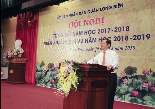 Hội nghị tổng kết năm học 2017 – 2018 và triển khai nhiệm vụ năm học 2018 – 2019 ngành GD & ĐT quận Long Biên
